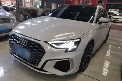 Audi A3 · 2021 год