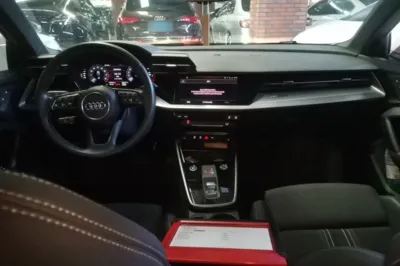 Audi A3 2021, 19600 км, за 15804 USD - фото 12