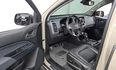ChevroletGMDaewoo Colorado 2022, 47718 км, за 18511.23 USD - фото 10
