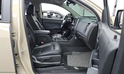 ChevroletGMDaewoo Colorado 2022, 47718 км, за 18511.23 USD - фото 11