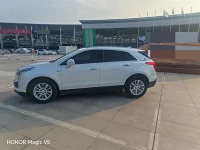 Cadillac XT5 2018, 66000 км, за 12624.83 USD
