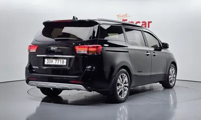 Kia Canival 2016, 143486 км, за 6276.84 USD