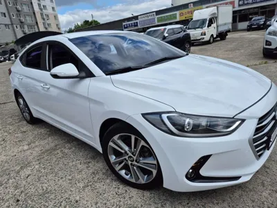Hyundai Avante 2017, 119611 км, за 5655.59 USD