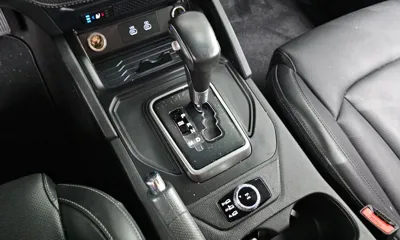 KG_Mobility_Ssangyong Rexton 2024, 42769 км, за 17711.79 USD - фото 9