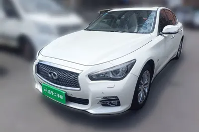Infiniti Q50L · 2015 год
