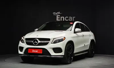 Mercedes-Benz GLE-Class · 2017 год