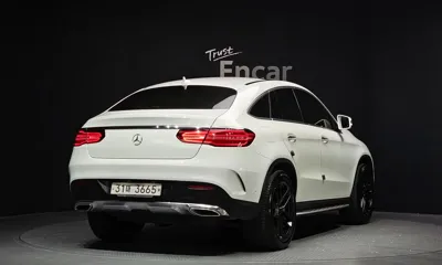 Mercedes-Benz GLE-Class 2017, 107010 км, за 21900.79 USD