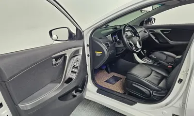 Hyundai Avante 2014, 60630 км, за 4169.38 USD - фото 10