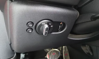 MINI Cooper 2021, 42425 км, за 11896.24 USD - фото 18