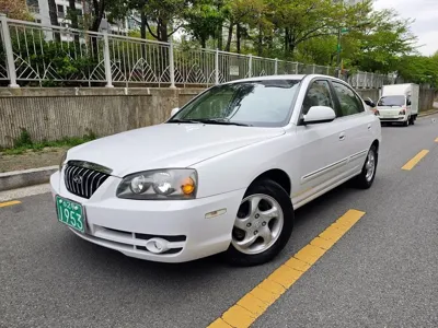 Hyundai Avante · 2004 год