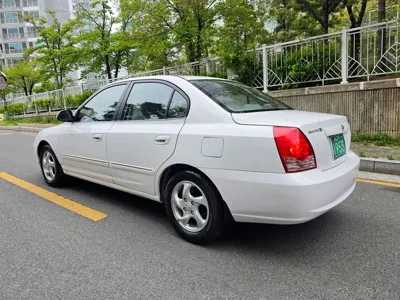 Hyundai Avante 2004, 113000 км, за 1247.21 USD