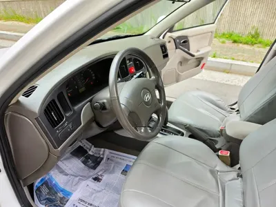 Hyundai Avante 2004, 113000 км, за 1247.21 USD - фото 6