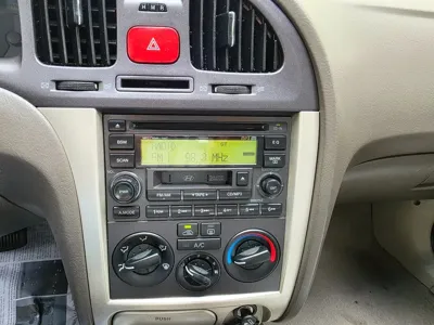 Hyundai Avante 2004, 113000 км, за 1247.21 USD - фото 12