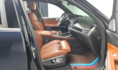 BMW X7 2021, 80429 км, за 47950.59 USD - фото 11