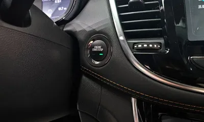 ChevroletGMDaewoo Trax 2019, 43668 км, за 6808.57 USD - фото 19