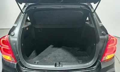ChevroletGMDaewoo Trax 2019, 43668 км, за 6808.57 USD - фото 20