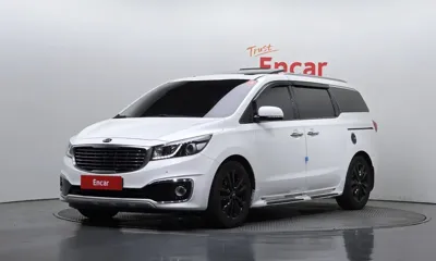 Kia Canival · 2015 год