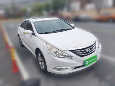 Hyundai Sonata 2014, 151600 км, за 4893 USD - фото 3