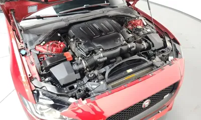 Jaguar XE 2019, 93169 км, за 10831.04 USD - фото 6