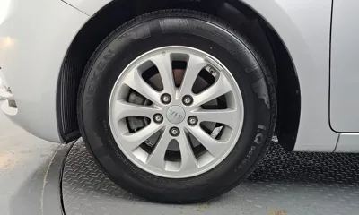 Kia K3 2015, 90248 км, за 4039.09 USD