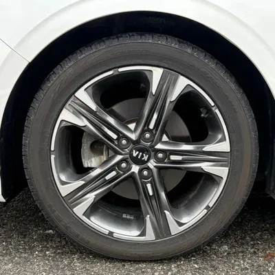 Kia K5 2020, 73500 км, за 9706.85 USD