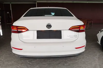 Volkswagen Lavida 2022, 27100 км, за 14191 USD
