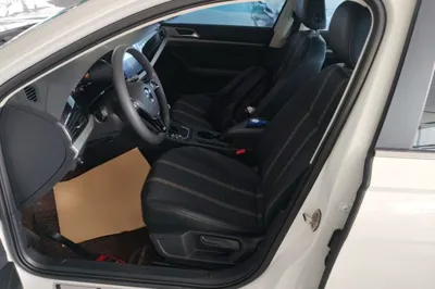 Volkswagen Lavida 2022, 27100 км, за 14191 USD - фото 17