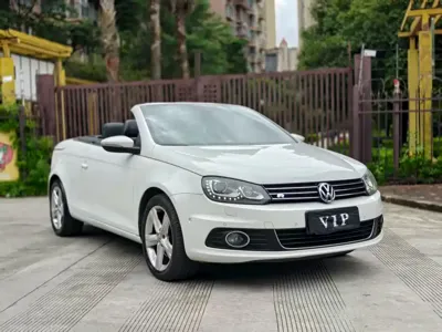 Volkswagen Eos 2014, 120000 км, за 7348.45 USD
