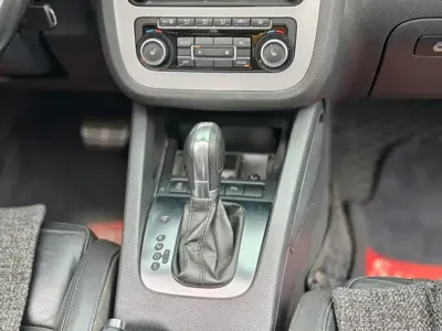 Volkswagen Eos 2014, 120000 км, за 7337.66 USD - фото 8