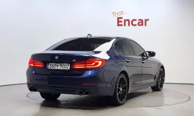 BMW 5-Series 2018, 76365 км, за 14385.18 USD