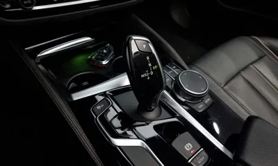 BMW 5-Series 2018, 76365 км, за 14385.18 USD - фото 9