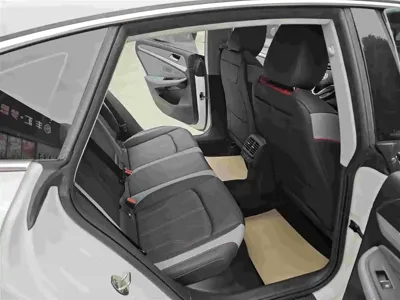 Volkswagen Lamando 2023, 60000 км, за 12624.83 USD - фото 7