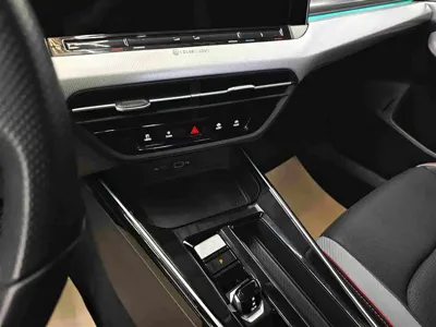 Volkswagen Lamando 2023, 60000 км, за 12624.83 USD - фото 12