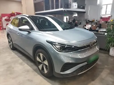 Volkswagen ID.4 X 2024, 10900 км, за 16393.82 USD