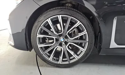 BMW 7-Series 2021, 86724 км, за 39577.13 USD