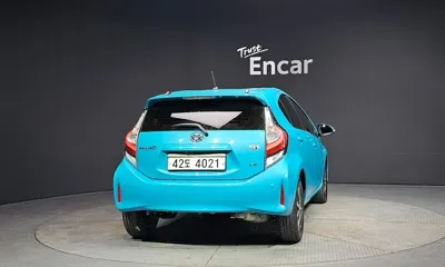 Toyota Prius 2019, 63916 км, за 7548.9 USD