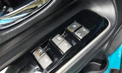 Toyota Prius 2019, 63916 км, за 7548.9 USD - фото 13