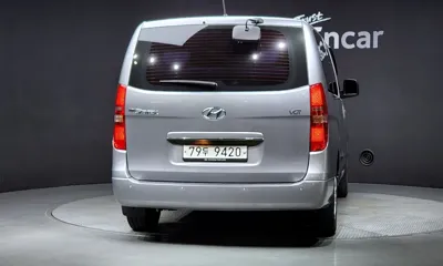 Hyundai Starex 2018, 137145 км, за 10049.92 USD