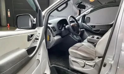 Hyundai Starex 2018, 137145 км, за 10049.92 USD - фото 11
