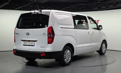 Hyundai Starex 2018, 116015 км, за 5584.08 USD