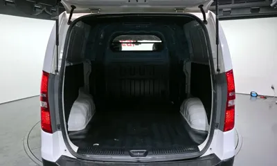 Hyundai Starex 2018, 116015 км, за 5584.08 USD - фото 20