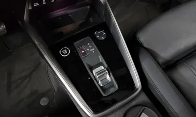 Audi A3 2023, 31313 км, за 17866.52 USD - фото 9