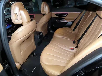 Mercedes-Benz E-Class 2026, 8807 км, за 48575.56 USD - фото 7