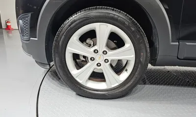 ChevroletGMDaewoo Captiva 2013, 106749 км, за 2841.1 USD