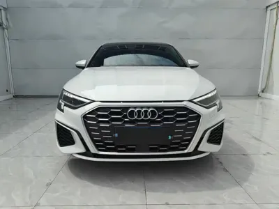 Audi A3 2023, 35000 км, за 18898.38 USD