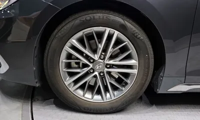 Hyundai Grandeur 2018, 101461 км, за 8652.1 USD