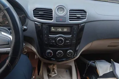 Wuling Hongguang 2014, 48300 км, за 3799 USD - фото 10