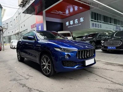 Maserati Levante 2017, 76000 км, за 33815.11 USD