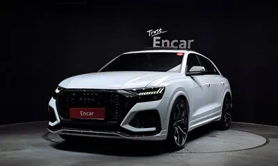Audi RSQ8 · 2023 год