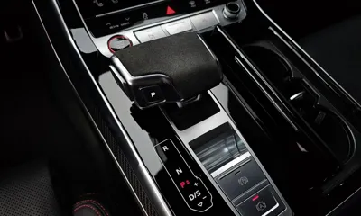 Audi RSQ8 2023, 38518 км, за 28323.69 USD - фото 9